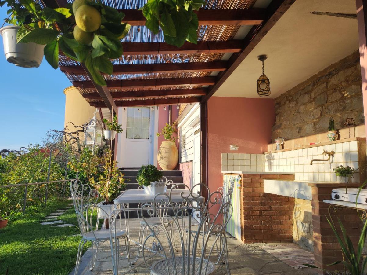 Florinda Lemon'S Suite Cervo Εξωτερικό φωτογραφία