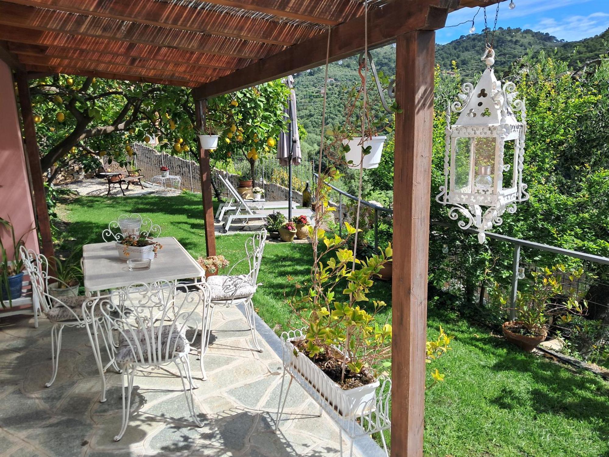 Florinda Lemon'S Suite Cervo Εξωτερικό φωτογραφία